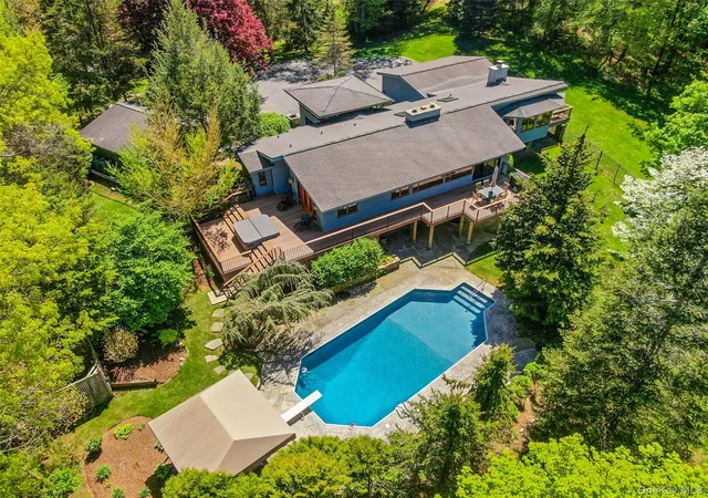 Homes for sale in Pound Ridge, NY | 120 Kitchawan Rd, Pound Ridge, NY 10576 | MLS# 995418