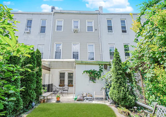 Photo 3 of Sale Pending at 260 Covert St, Brooklyn, NY 11207 | MLS# 995490 | Listing updated on 2026-06-18
