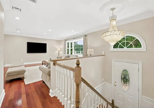 2nd image of 3888 Fawn Ct, Shrub Oak, NY 10588 | MLS# 995539