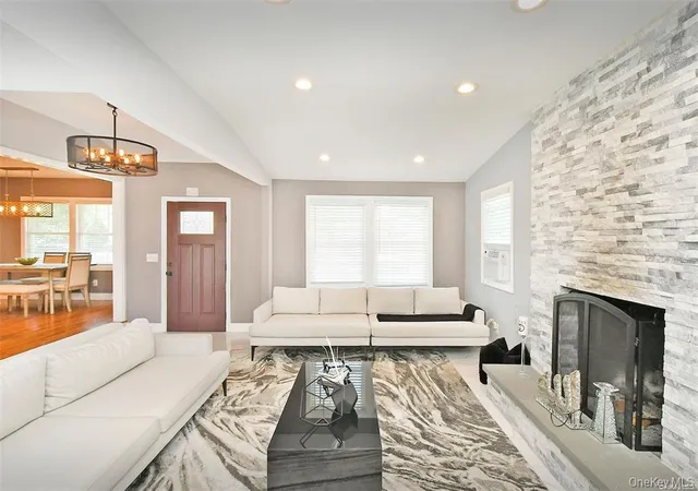 3rd image of 51 Newton Ave, Selden, NY 11784 | MLS# 995545