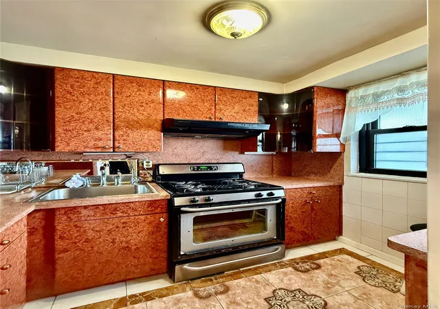 5th image of 61-45 98Th St #12 F, Rego Park, NY 11374 | MLS# 995562