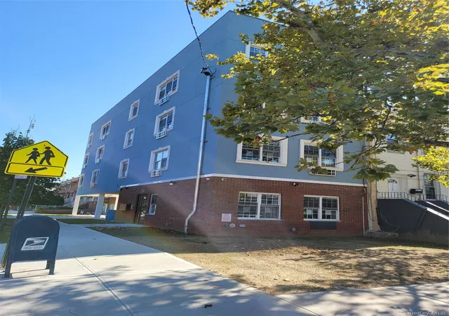 Photo 2 of Multi family home for sale at 3550 Laconia Ave, Bronx, NY 10469 | MLS# 995568 | Listing updated on 2026-05-11