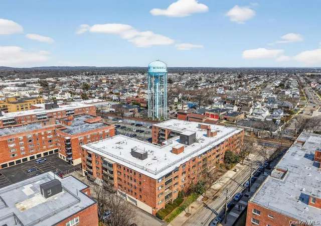 Photo 1 of Condo for sale at 100 Clinton Ave #4R, Mineola, NY 11501 | MLS# 995584 | Listing updated on 2026-09-25