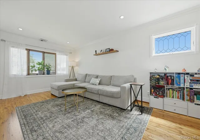 Photo 3 of Sale Pending at 648 Dogwood Ave, Franklin Square, NY 11010 | MLS# 995609 | Listing updated on 2026-07-09