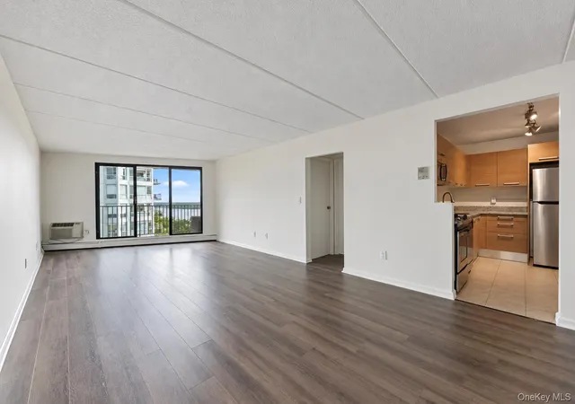 Photo 2 of Condo for sale at 1155 Warburton Ave #7H, Yonkers, NY 10701 | MLS# 995665 | Listing updated on 2026-10-07
