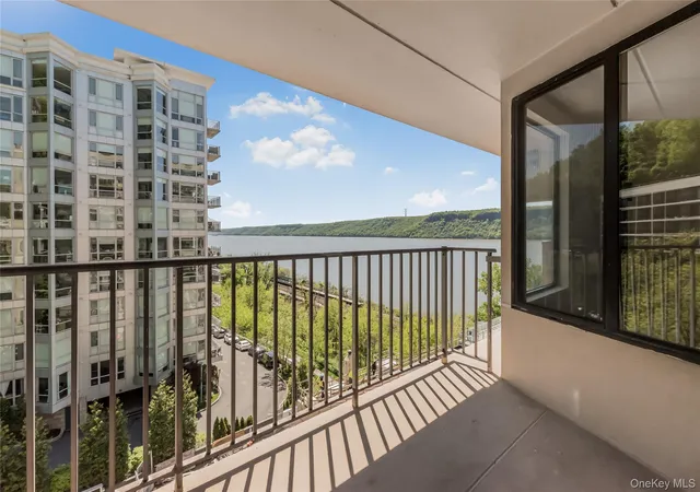 Photo 3 of Condo for sale at 1155 Warburton Ave #7H, Yonkers, NY 10701 | MLS# 995665 | Listing updated on 2026-10-25
