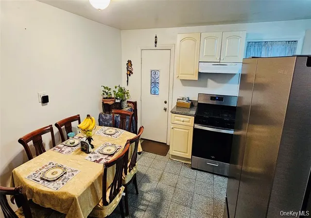 5th image of 6728 Forest Ave, New York, NY 11385 | MLS# 995709
