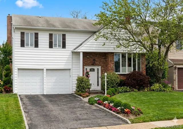 1st image of 3089 Monterey Dr, Hempstead, NY 11566 | MLS# 995712