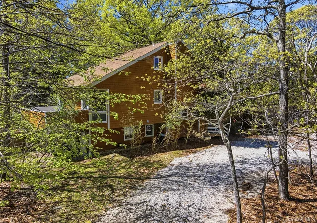 2nd image of 20 Norfolk Dr, East Hampton, NY 11937 | MLS# 995760