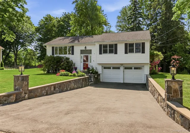 Homes for sale in Yorktown, NY | 3499 Katrina Dr, Yorktown, NY 10598 | MLS# 995800
