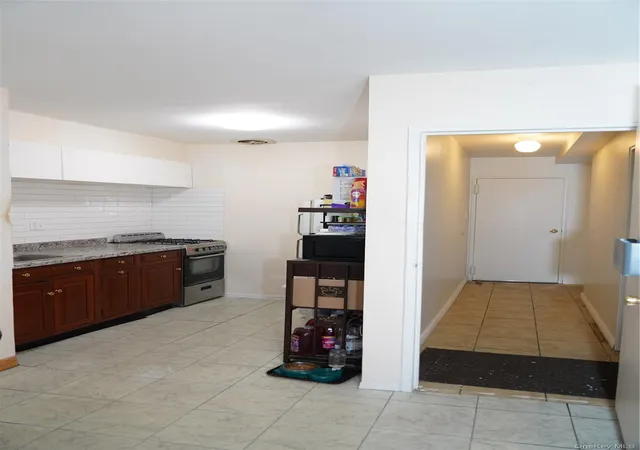 Photo 4 of House for sale at 9720 88th Street, New York, NY 11416 | MLS# 995814 | Listing updated on 2026-09-05