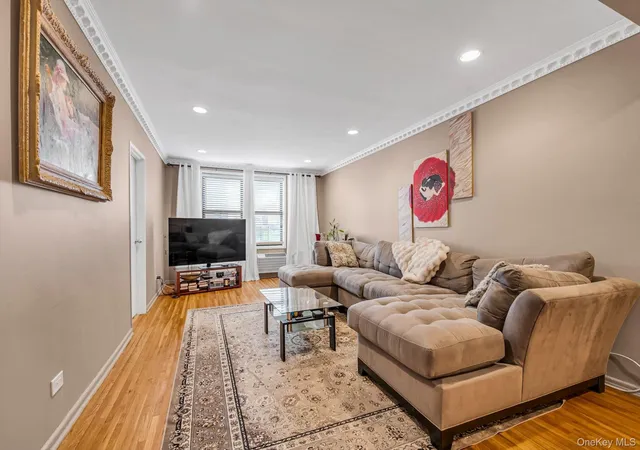 4th image of 100-25 Queens Blvd #6E, Forest Hills, NY 11375 | MLS# 995819
