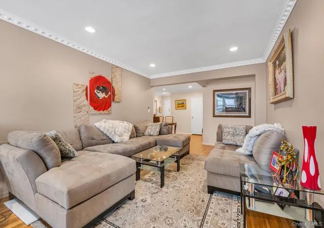 5th image of 100-25 Queens Blvd #6E, Forest Hills, NY 11375 | MLS# 995819