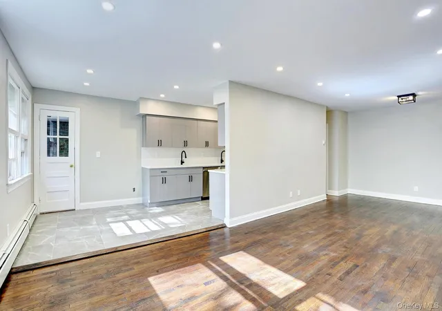5th image of 152 Kearsing Pkwy #E, Monsey, NY 10952 | MLS# 995851