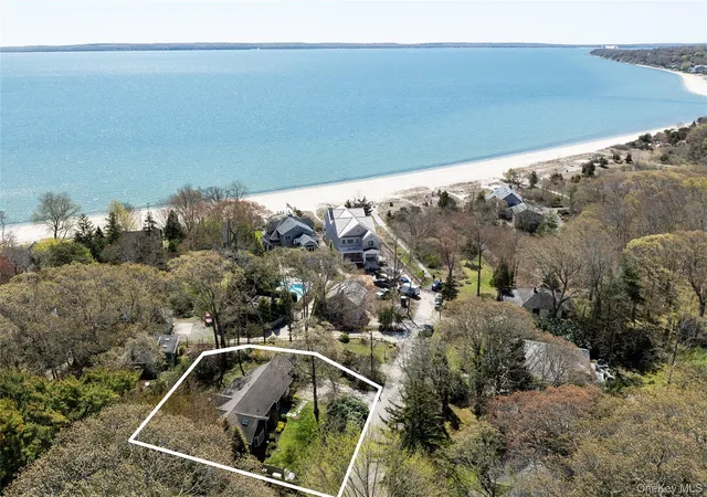 30th image of 1635 Smith Rd, Peconic, NY 11958 | MLS# 995874