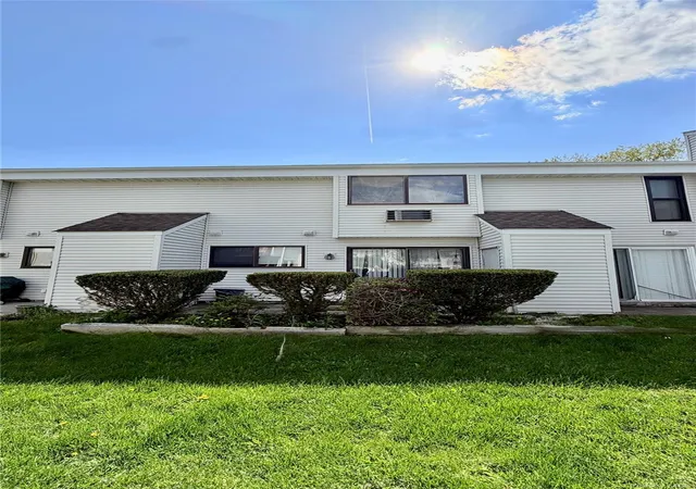 2nd image of 25 Pierces Rd, Newburgh, NY 12550