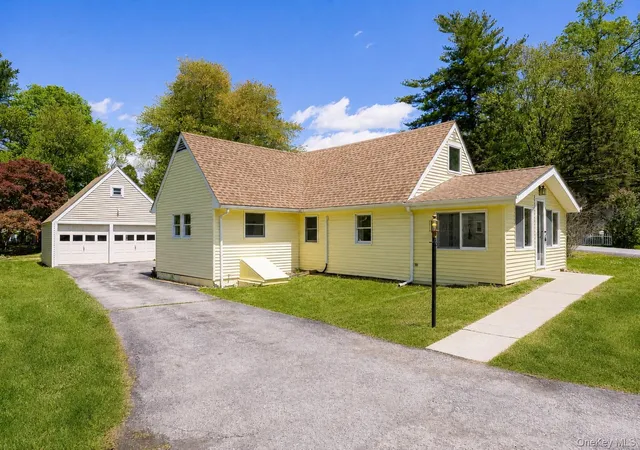 Homes for sale in Hyde Park, NY | 31 Horns Park Rd, Hyde Park, NY 12538 | MLS# 995904