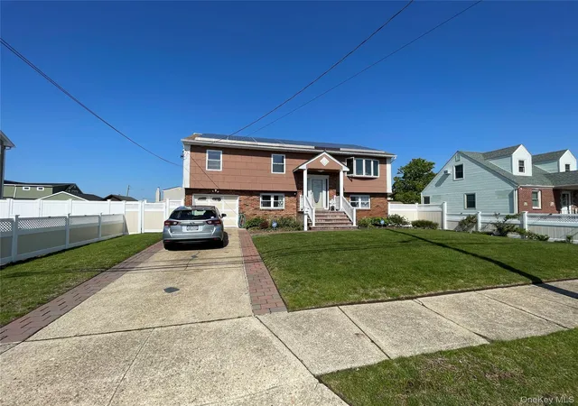 2nd image of 84 Surf Rd, Lindenhurst, NY 11757 | MLS# 995923