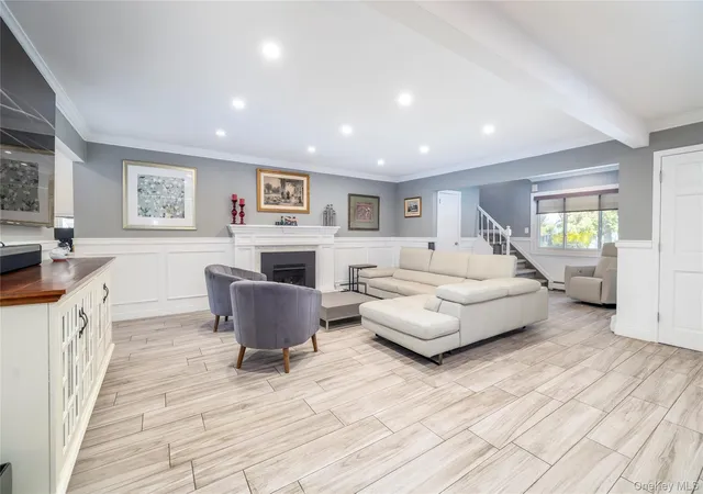 Photo 3 of Sale Pending at 140 Baltimore Ave, Oyster Bay, NY 11758 | MLS# 995974 | Listing updated on 2026-09-05