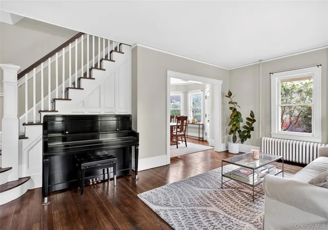 3rd image of 2 Van Buren St, North Hempstead, NY 11050 | MLS# 995977