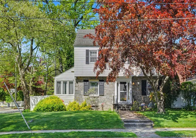 Homes for sale in Mount Vernon, NY | 370 Summit Ave, Mount Vernon, NY 10552 | MLS# 996032