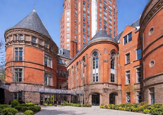 22nd image of 455 Central Park W #23B, New York, NY 10025 | MLS# 996045