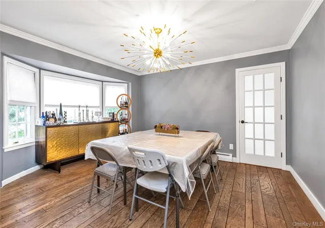 Photo 4 of Single family home for sale at 816 Cliffside Ave, Hempstead, NY 11581 | MLS# 996052 | Listing updated on 2026-08-21