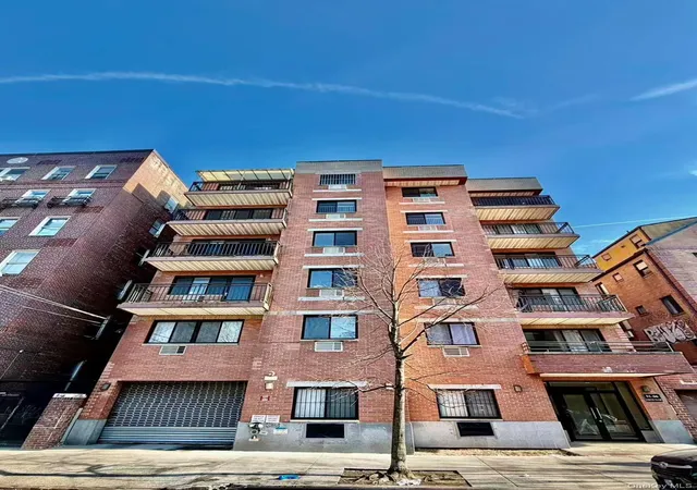 Photo 1 of Sale Pending at 91 06 Whitney Ave #4B, Elmhurst, NY 11373 | MLS# 996117 | Listing updated on 2026-09-19