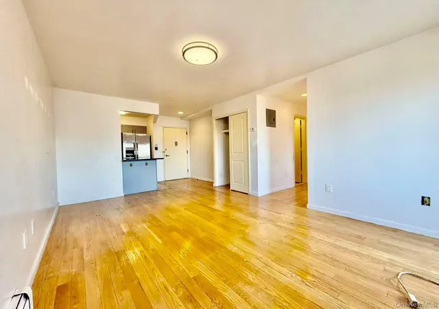 Photo 4 of Sale Pending at 91-06 Whitney Ave #4B, Elmhurst, NY 11373 | MLS# 996117 | Listing updated on 2026-09-19