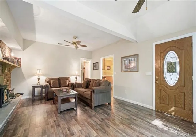 Photo 3 of Single family home for sale at 3 Seven Lakes Dr, Sloatsburg, NY 10974 | MLS# 996132 | Listing updated on 2026-06-08