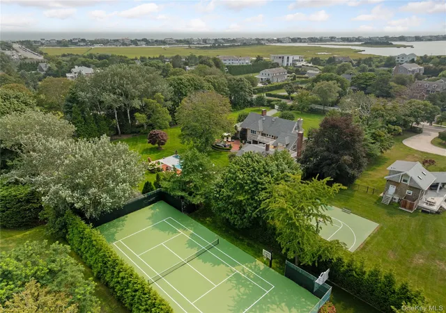 Photo 2 of Mansion for sale at 92 Beach Ln, Southampton, NY 11978 | MLS# 996185 | Listing updated on 2026-08-14