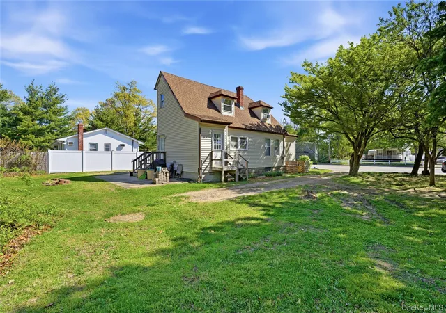 5th image of 2284 Ocean Ave, Ronkonkoma, NY 11779 | MLS# 996195