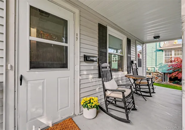 4th image of 17 Grant St, Pleasantville, NY 10570 | MLS# 996207