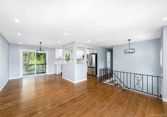 4th image of 15 Larissa Ln, Wappingers Falls, NY 12590 | MLS# 996210