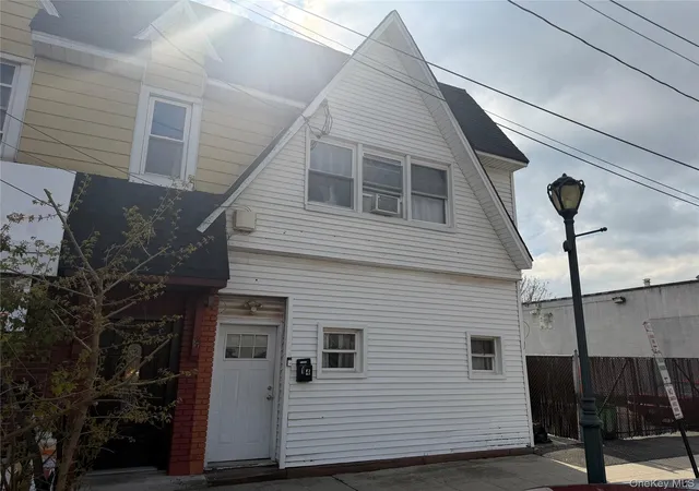 1st image of 14 Davison Plz, Hempstead, NY 11518 | MLS# 996211