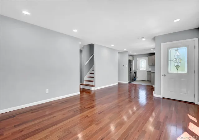 4th image of 339 Barton Ave, East Patchogue, NY 11772 | MLS# 996249