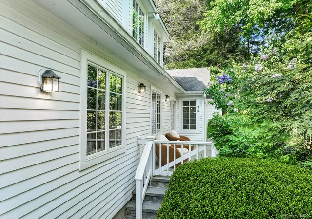 3rd image of 12 Sheldon St, Ardsley, NY 10502 | MLS# 996265