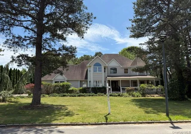1st image of 15 Fawn Xing, Riverhead, NY 11792 | MLS# 996314
