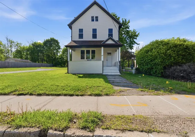 3rd image of 207 E Main St, Port Jervis, NY 12771 | MLS# 996320