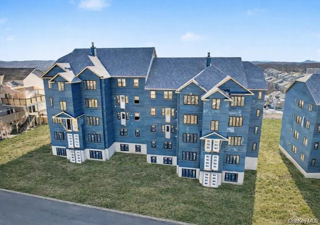 3rd image of 16 Chevron Rd #103, Monroe, NY 10950 | MLS# 996350