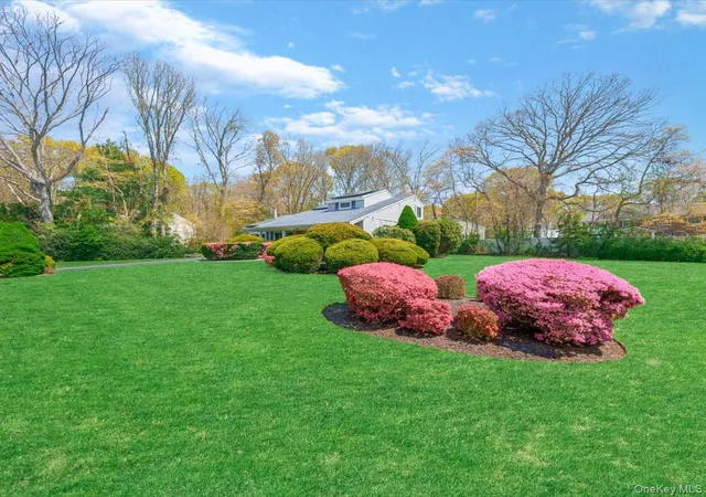 24th image of 21 Halston Ln, Coram, NY 11727 | MLS# 996407
