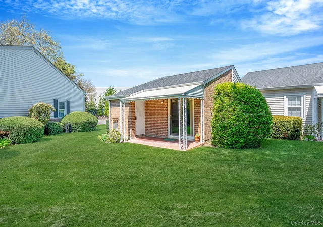 5th image of 47 Harbor N, Amityville, NY 11701 | MLS# 996432