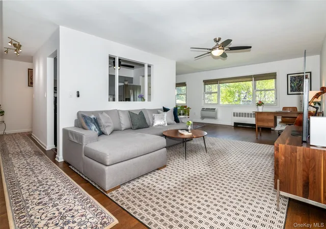 2nd image of 55 Maple Ave #3B, Hastings On Hudson, NY 10706 | MLS# 996469