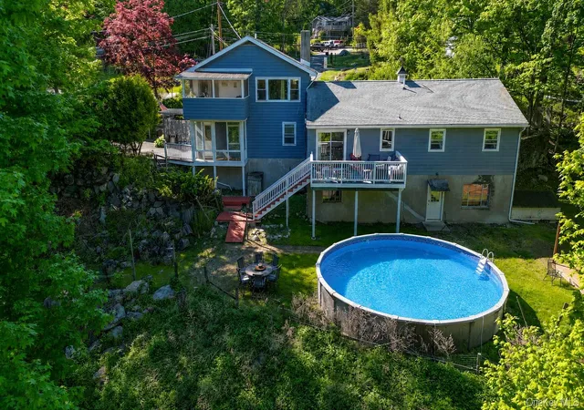 1st image of 392 Oscawana Lake Rd, Putnam Valley, NY 10579 | MLS# 996470