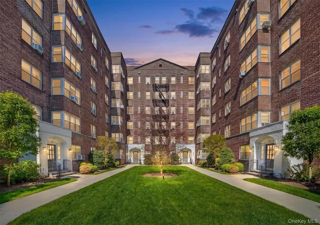 2nd image of 1 Bronxville Rd #6A, Yonkers, NY 10708 | MLS# 996503