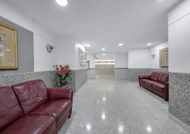 2nd image of 1841 Central Park Ave #8G, Yonkers, NY 10103 | MLS# 996510