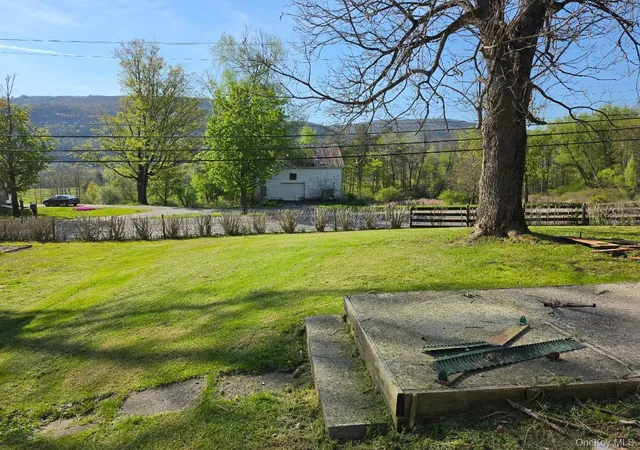 5th image of 1 Jackson Dr, Ellenville, NY 12428 | MLS# 996549