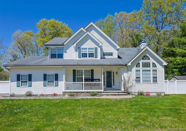 Single family home for sale at 3 Sander Ct, Brookhaven, NY 11953 | MLS# 996574