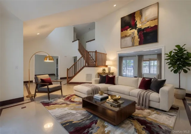Photo 3 of Single family home for sale at 3 Sander Ct, Brookhaven, NY 11953 | MLS# 996574 | Listing updated on 2026-09-06