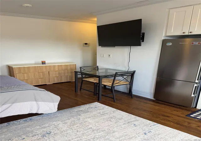 4th image of 42-22 Ketcham St #D11, Elmhurst, NY 11373 | MLS# 996589